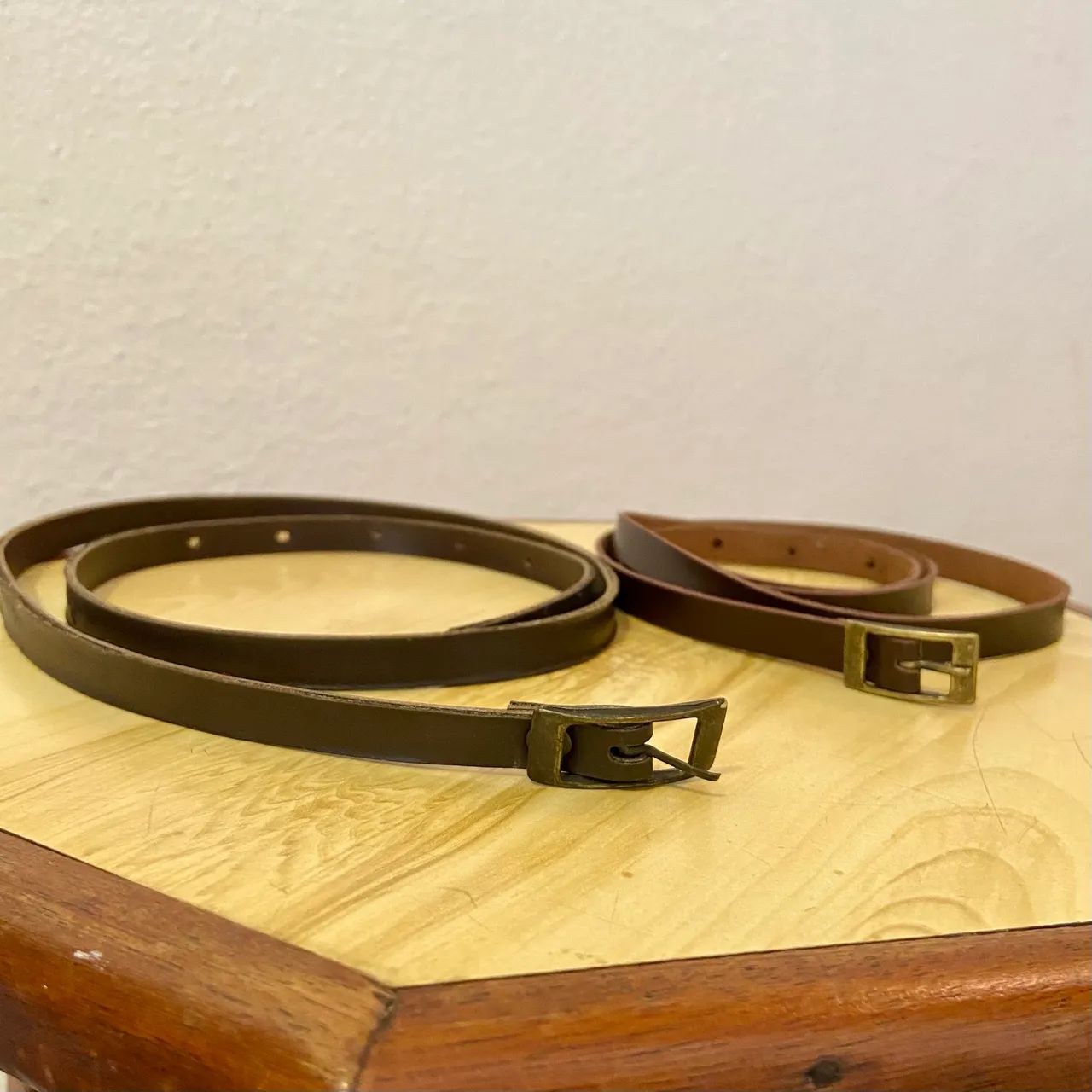2 Cintos Femininos Finos - Foto 2