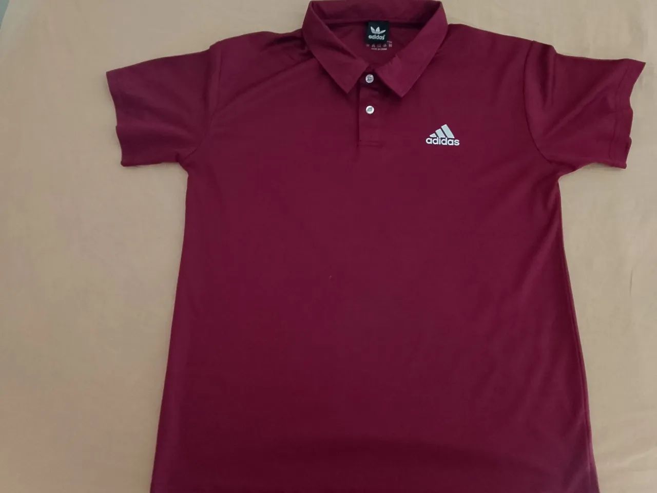 Camisa vermelha vinho, adidas