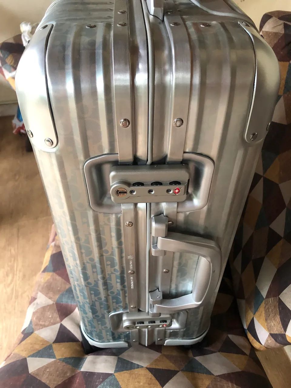 Mala Rimowa Dior degrade prata - Foto 4