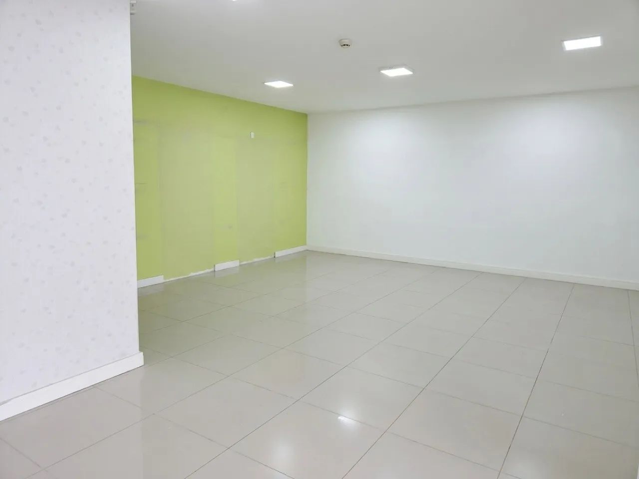 Loja com disponível para locação no Centro de Blumenau. - Foto 4