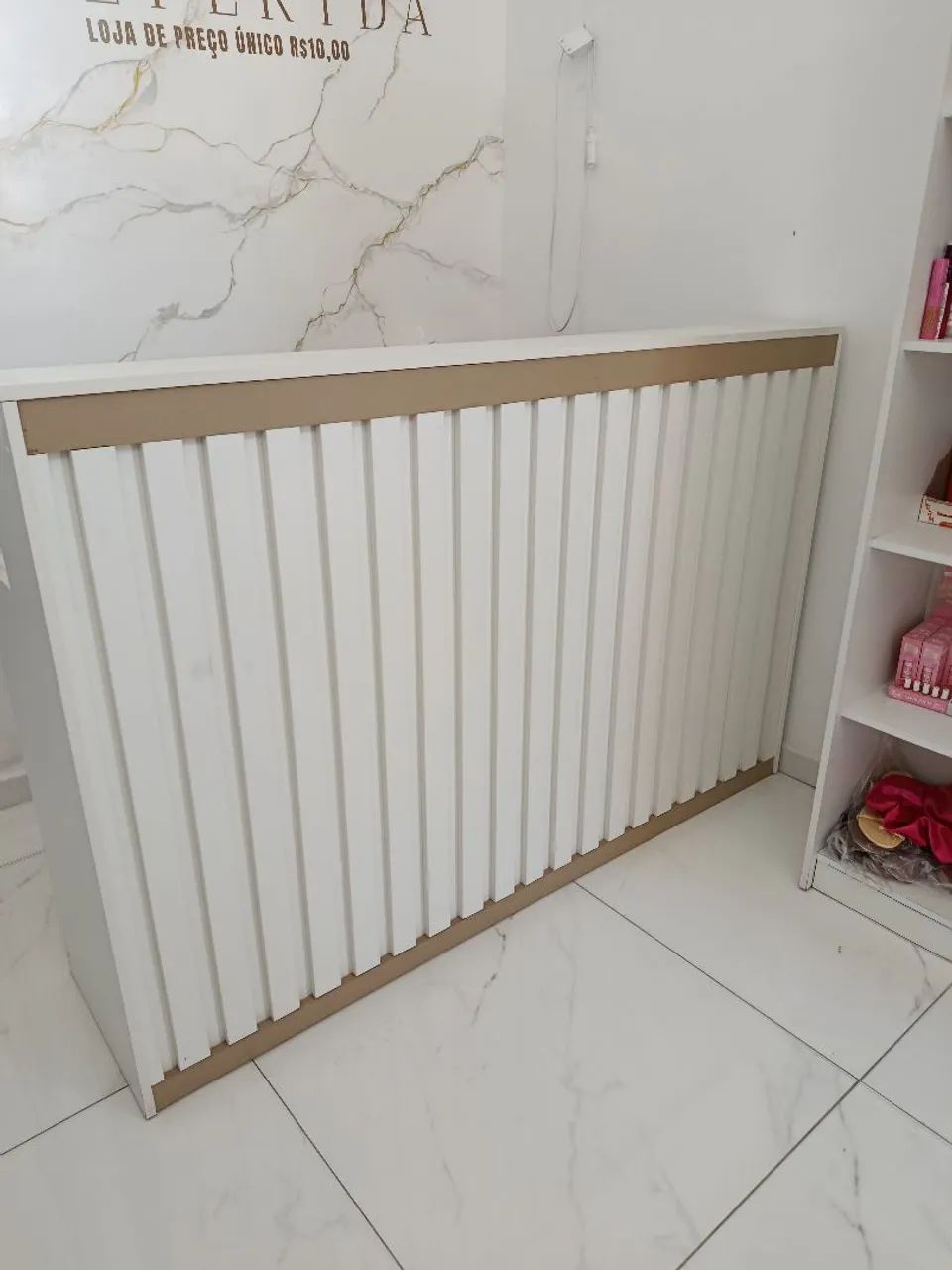 Balcão de recepção 