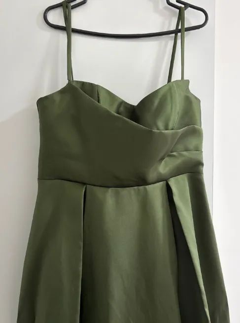 Vestido longo verde oliva
