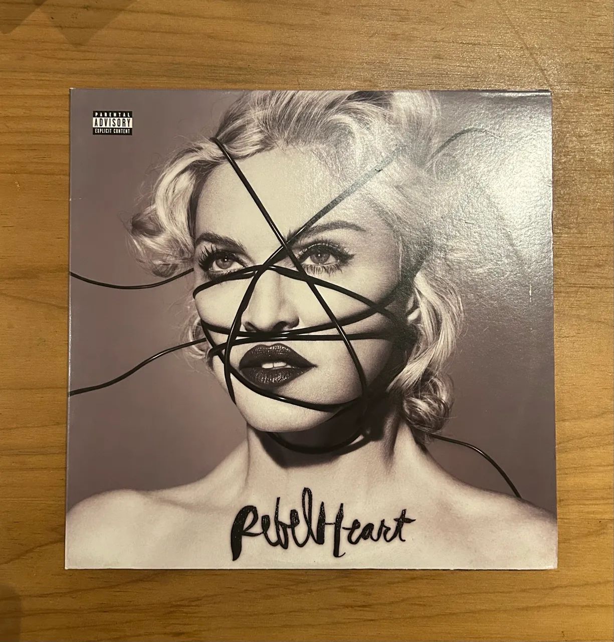 Vinil: Madonna rebel heart