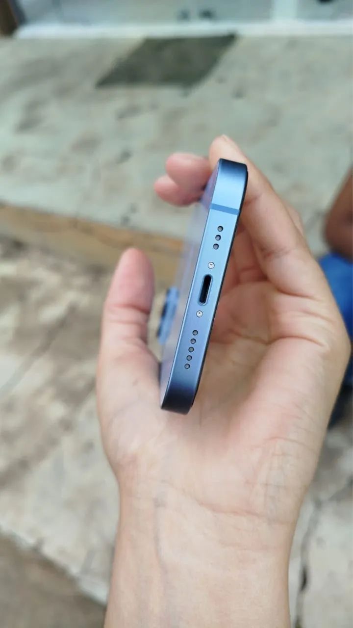 iPhone 14 azul - Foto 2