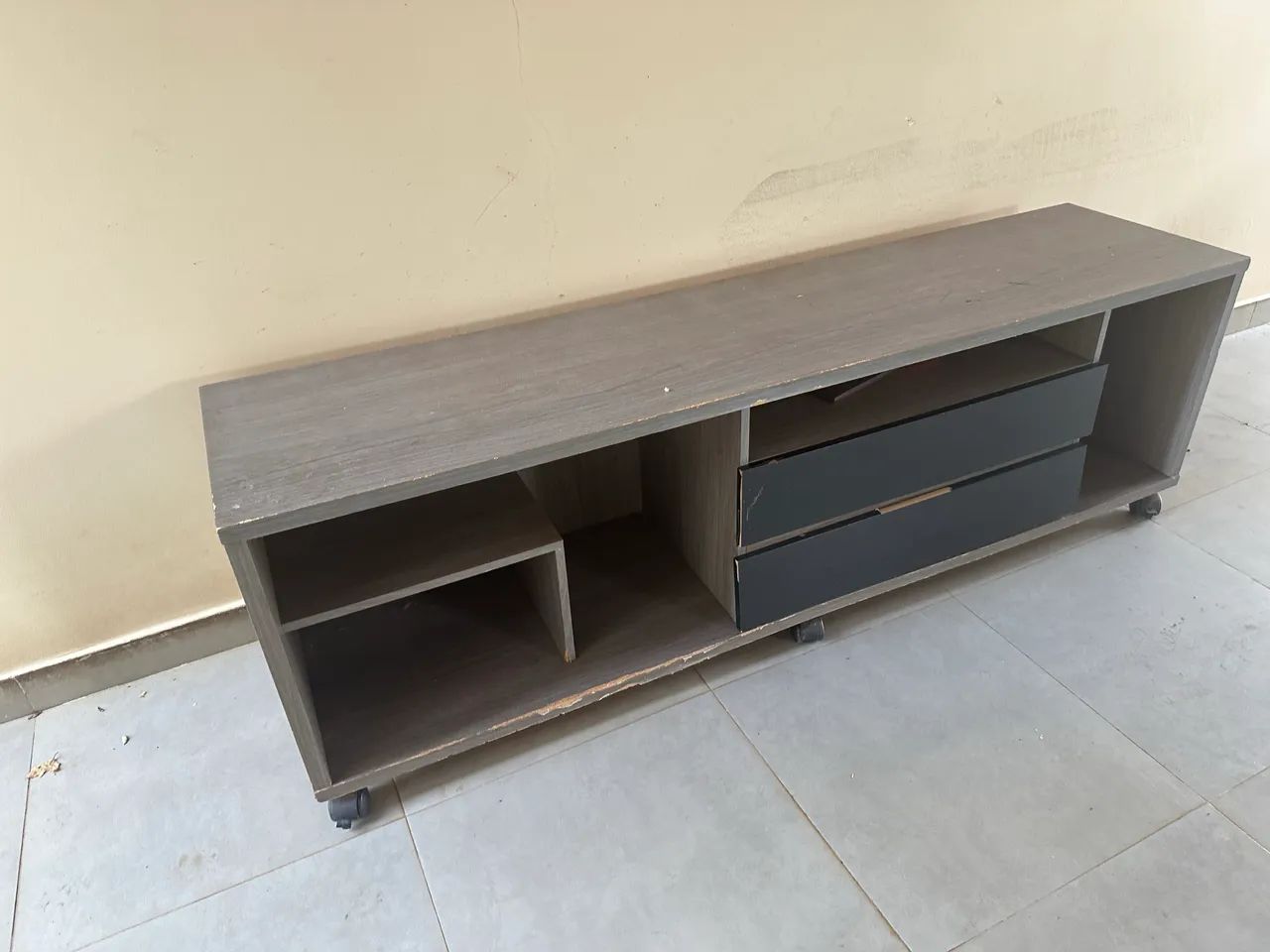 Rack para tv com rodinhas 