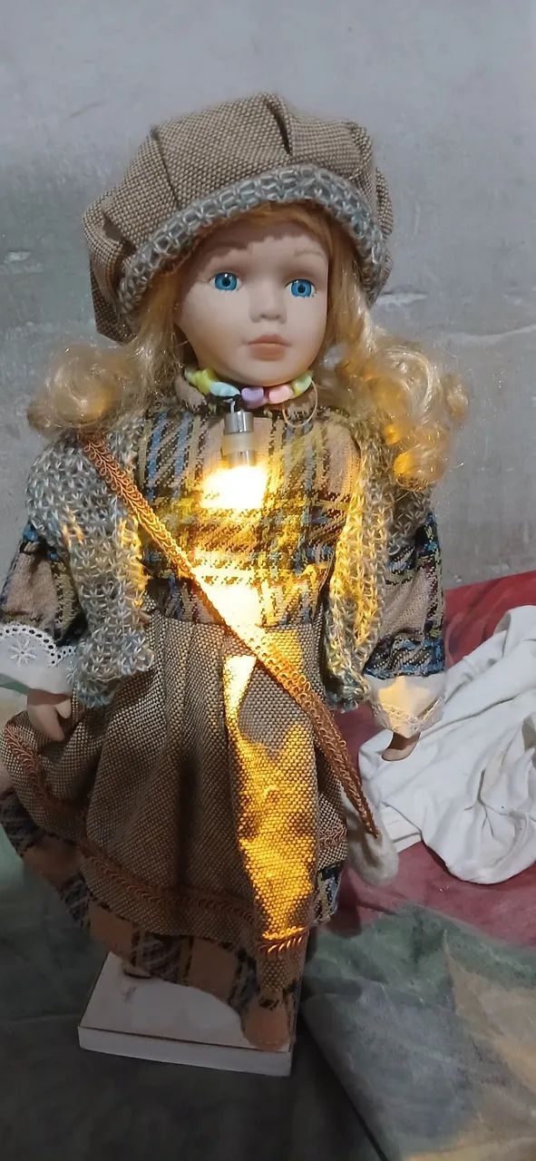Boneca de porcelana  - Foto 3