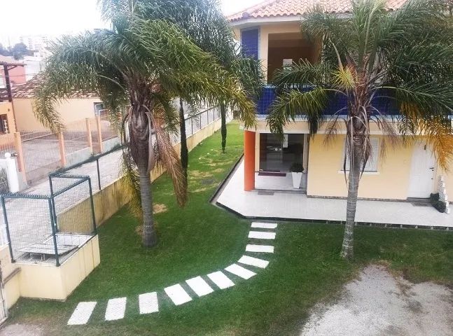 Ótima kit mobiliada próximo à Beira-Mar de São José - Foto 3