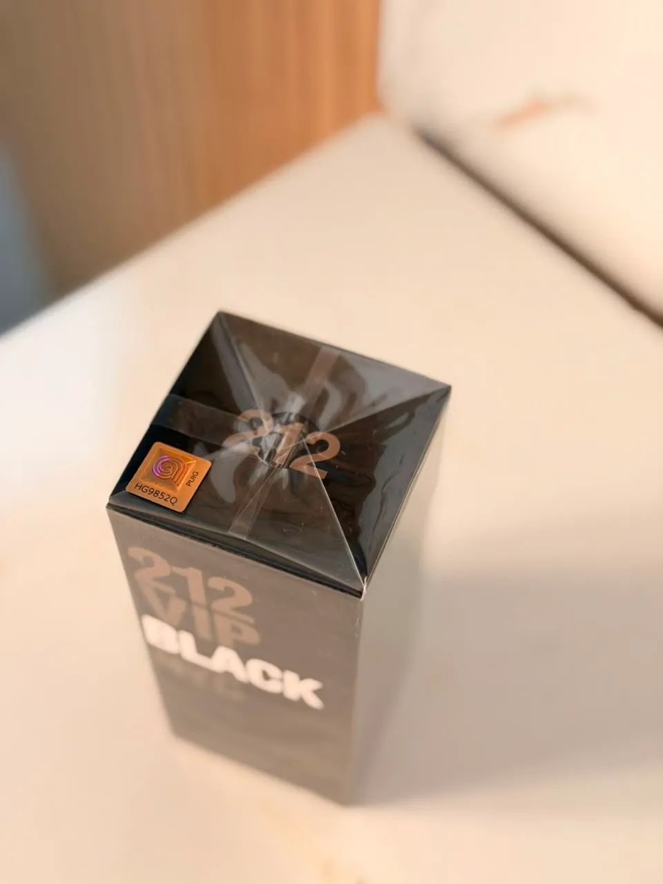 Perfume 212 VIP Black 100 ml - Foto 3