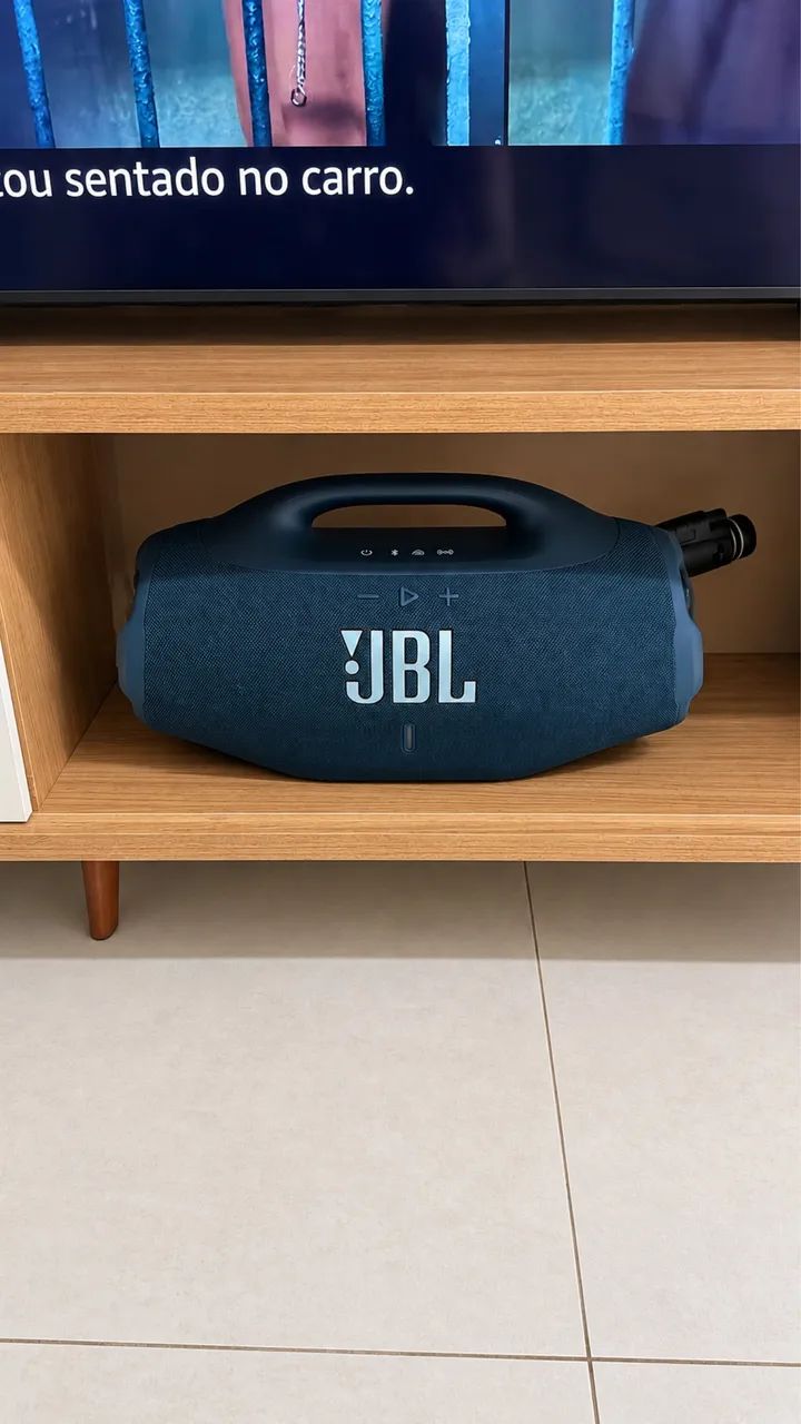 JBL BOMBOX 5 MUITO NOVA!