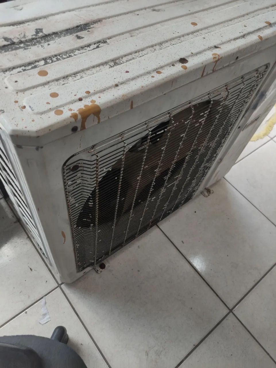 Ar condicionado 30 mil BTUs Eletrolux 