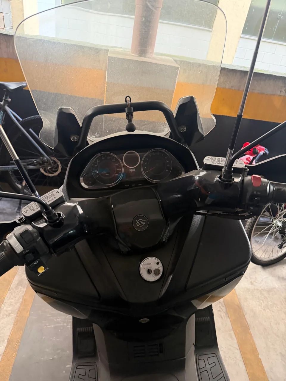 Vendo Maxsym 400i com abs 29500km - Foto 3