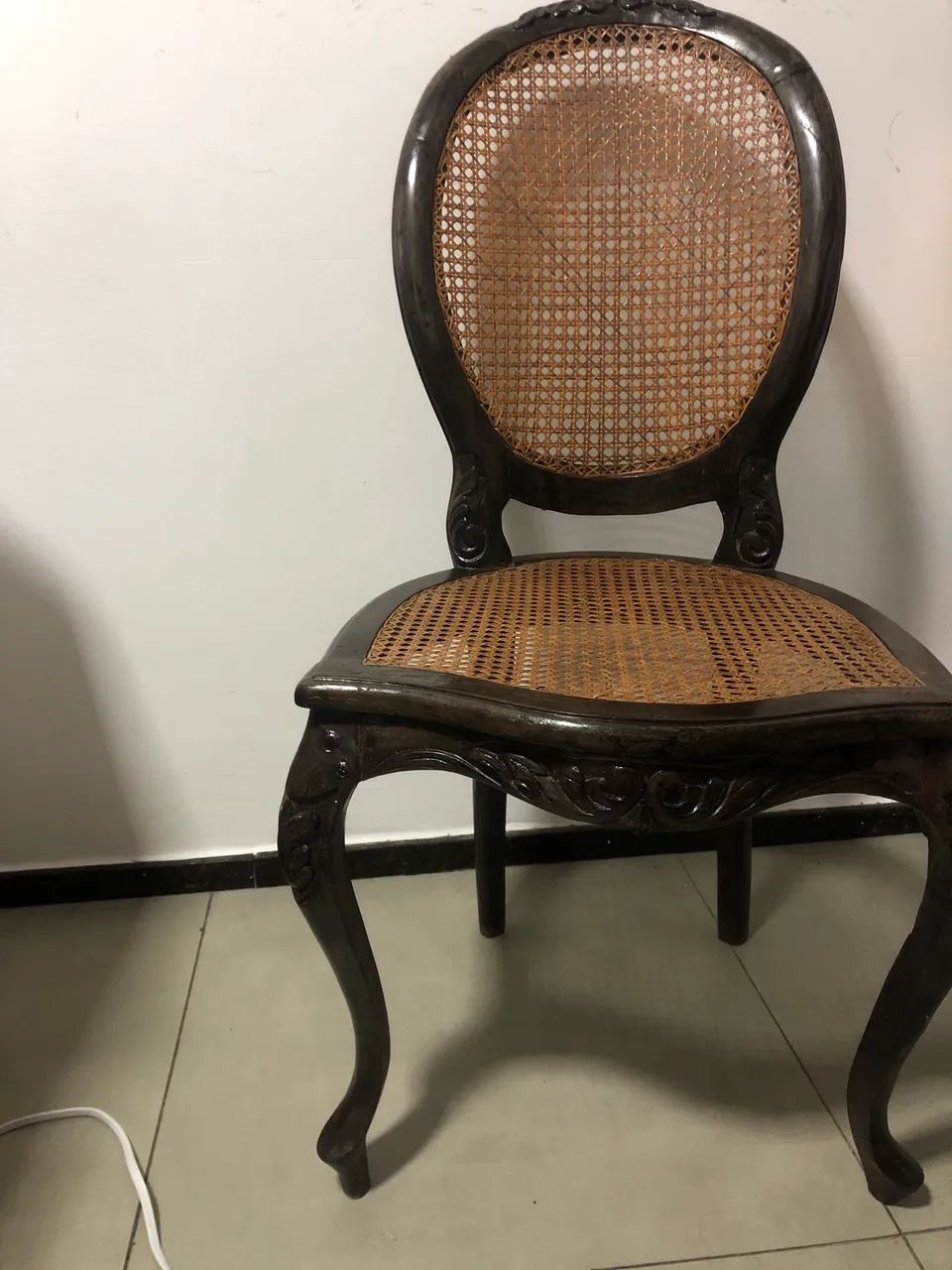 Vendo cadeira antiga