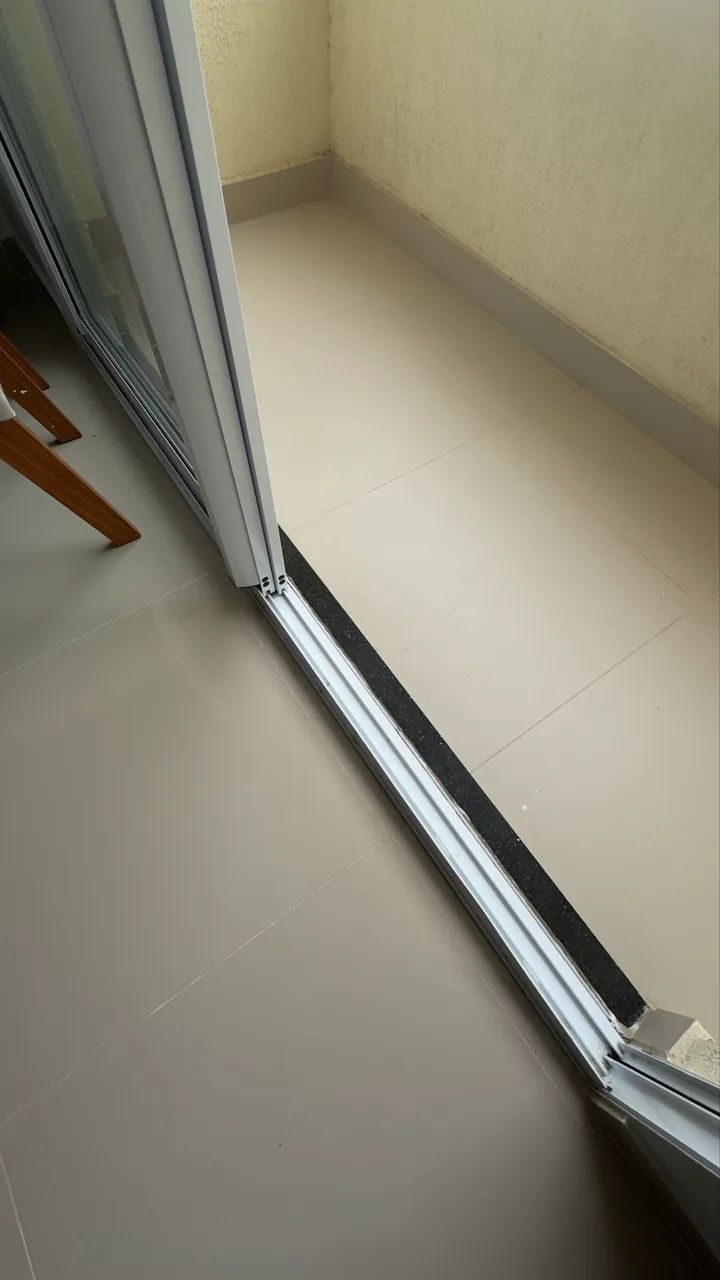Porta muito nova para varanda  - Foto 3
