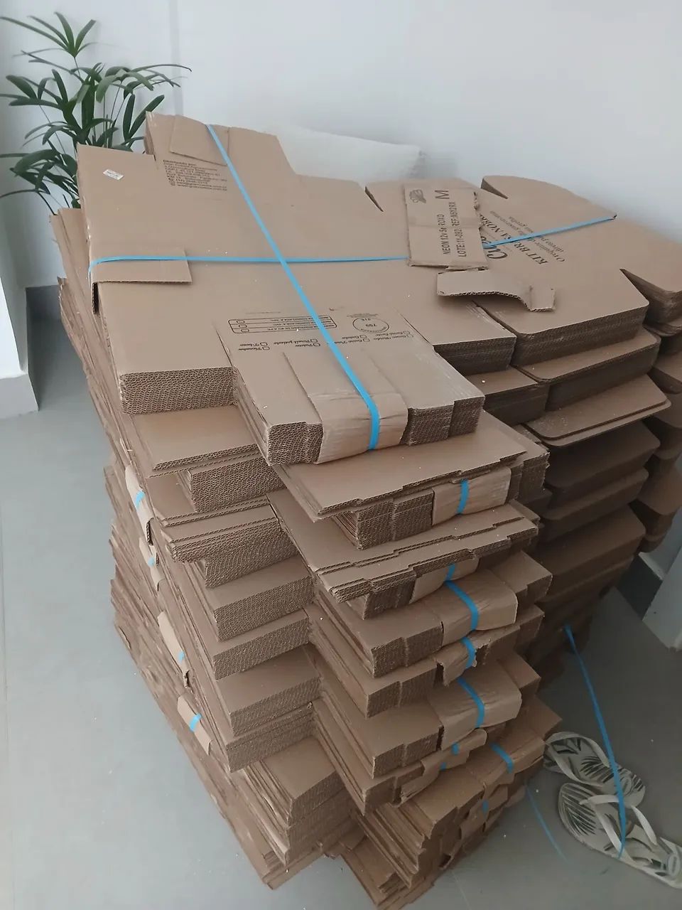 Caixas de Papelão Novas e Reforçadas - Lote Completo - Foto 2