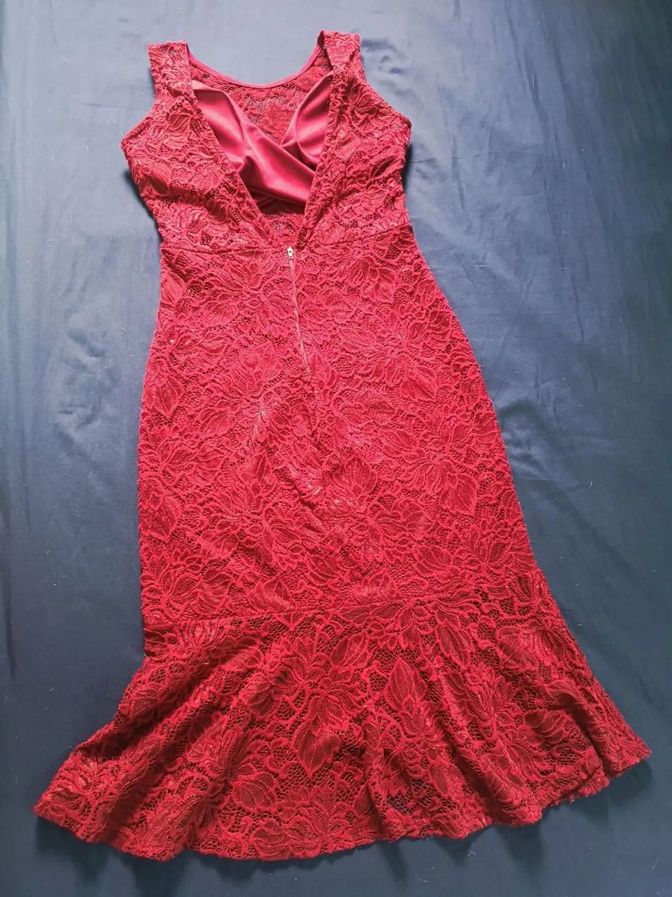 Vestido em renda Marsala  - Foto 4