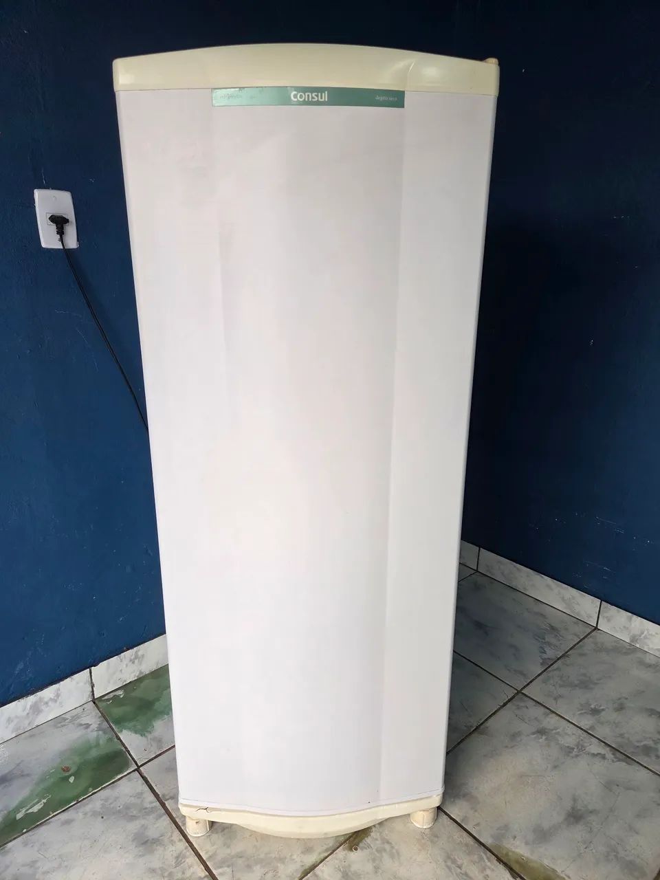 Vendo geladeira Consul 