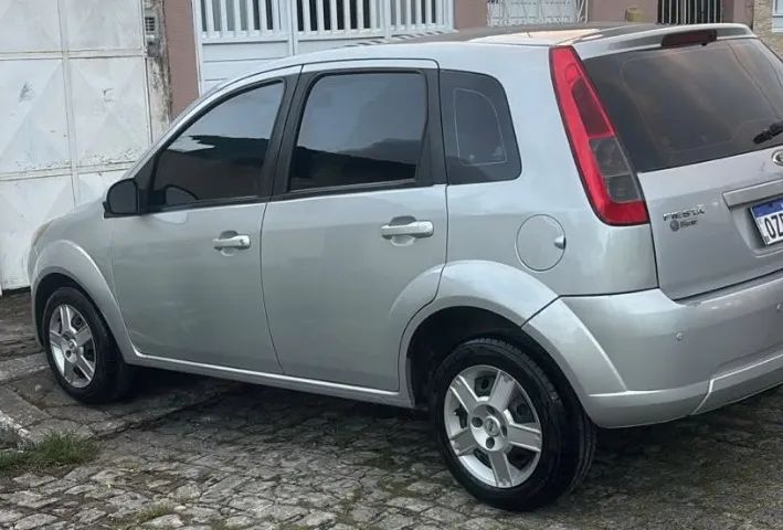 Ford Fiesta 1.0 8V 2014