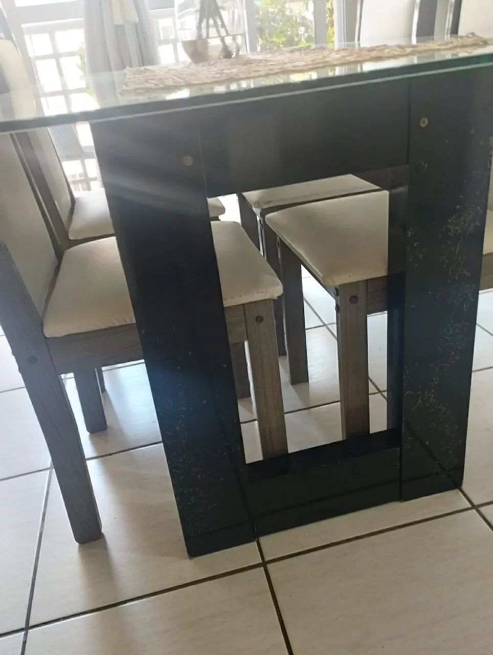 Conjunto mesa e cadeiras  - Foto 5