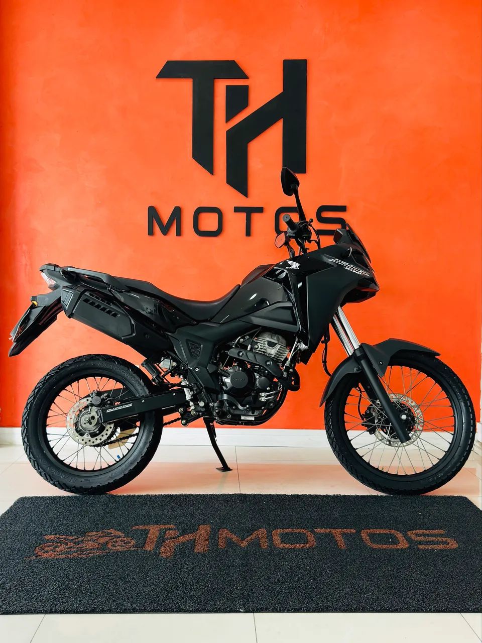 Honda Sahara 300 ABS 2024 1 ANO DE GARANTIA C/ CERTIFICADO 