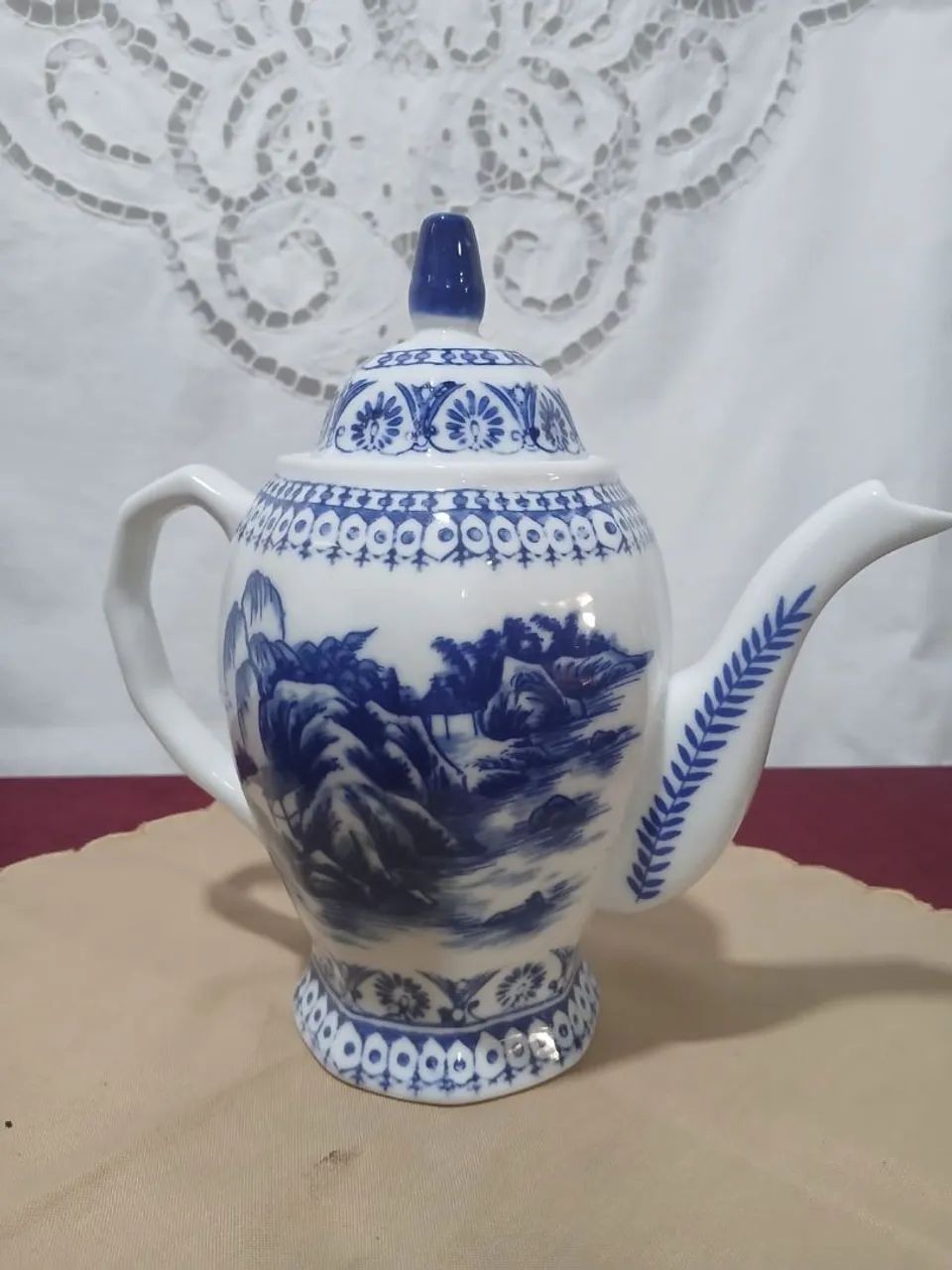 Antigo bule porcelana detalhes orientais  - Foto 3