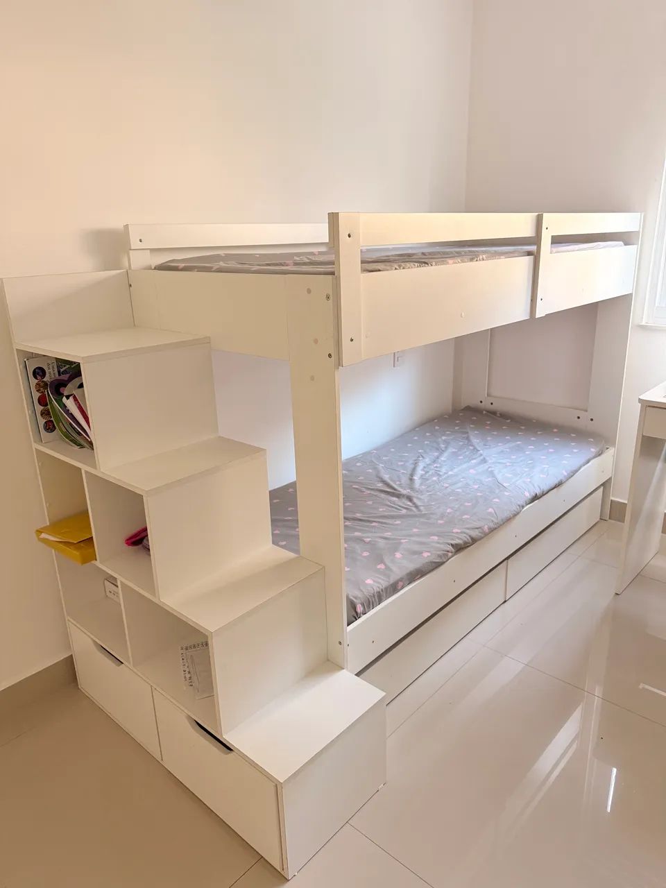Beliche Com Escada + 02 colchões Ortobom 