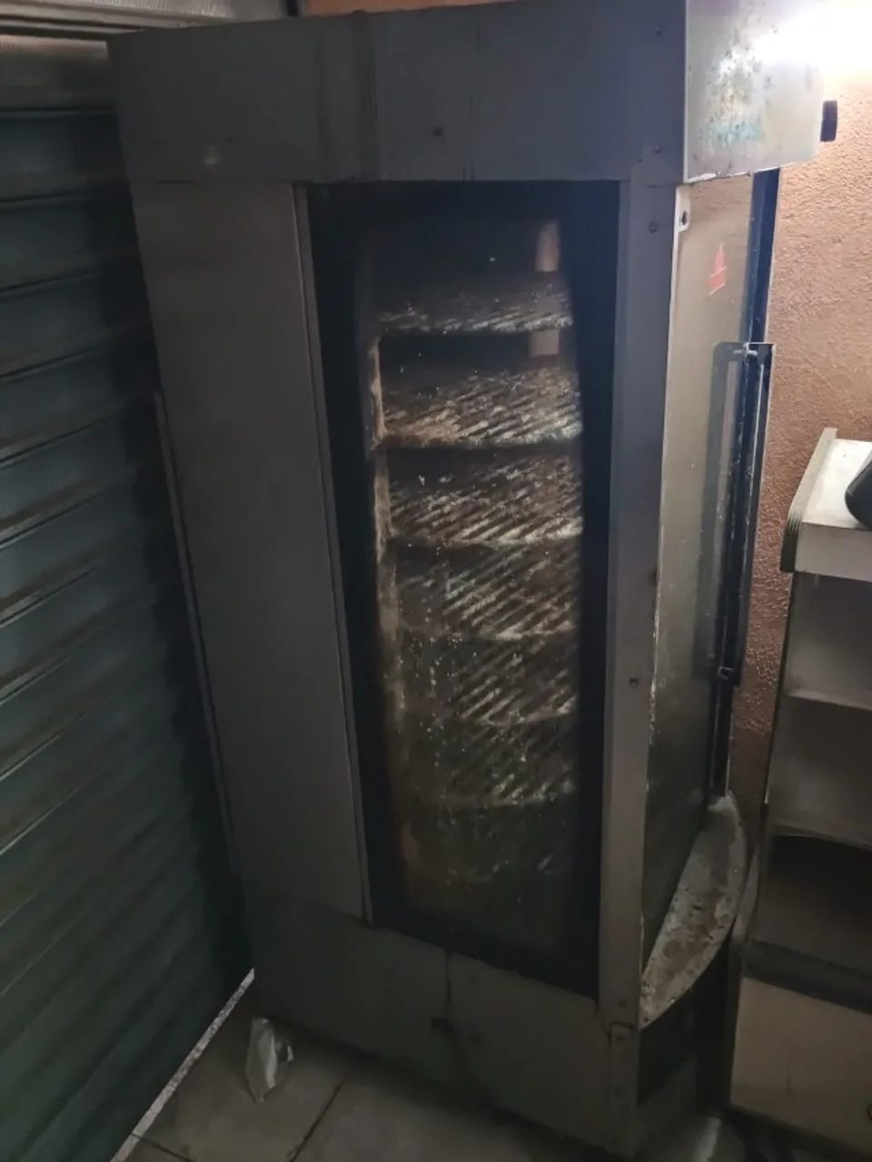 maquina usada de assar frango PROGAS