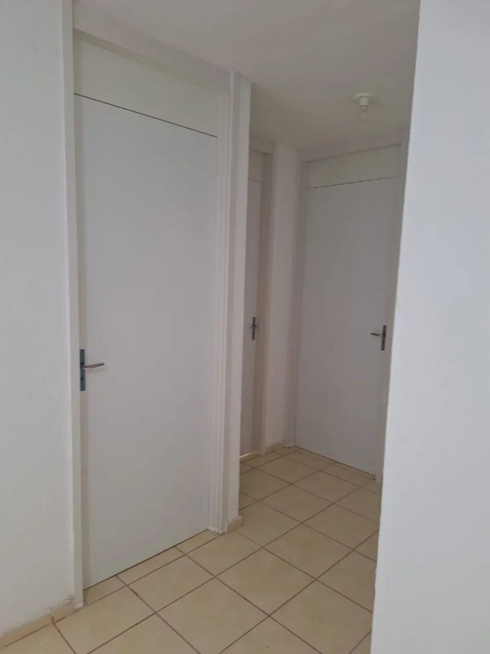Alugo apartamento 
