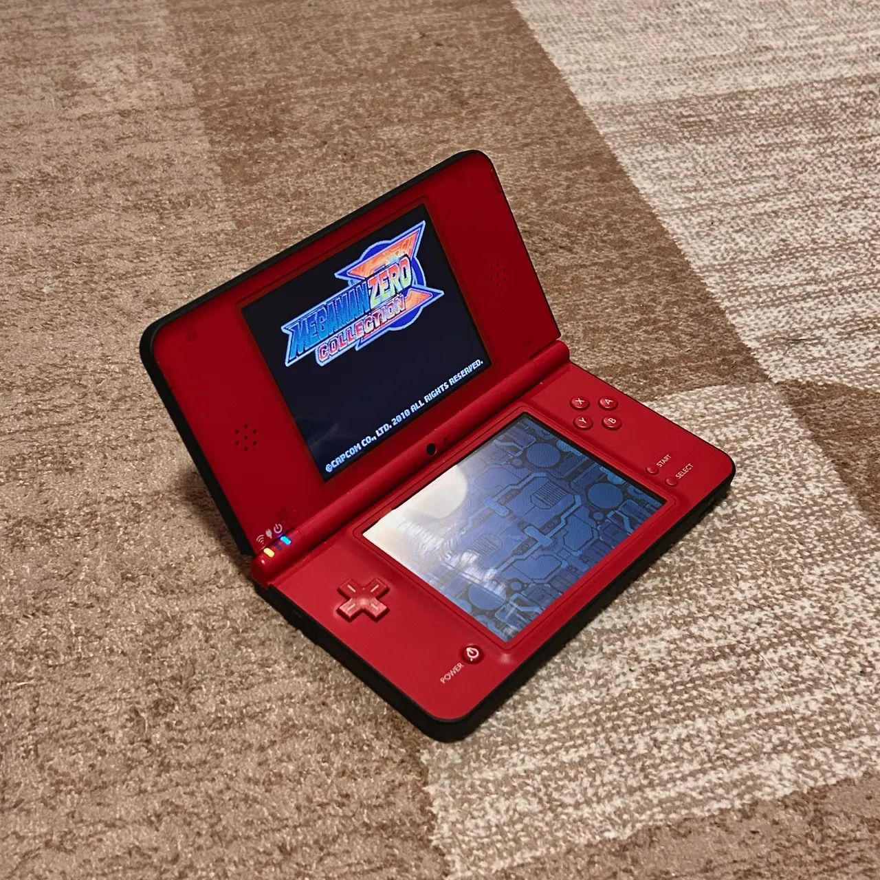 Nintendo DSi XL (Edição Aniversário 25 Anos Super Mário Bros