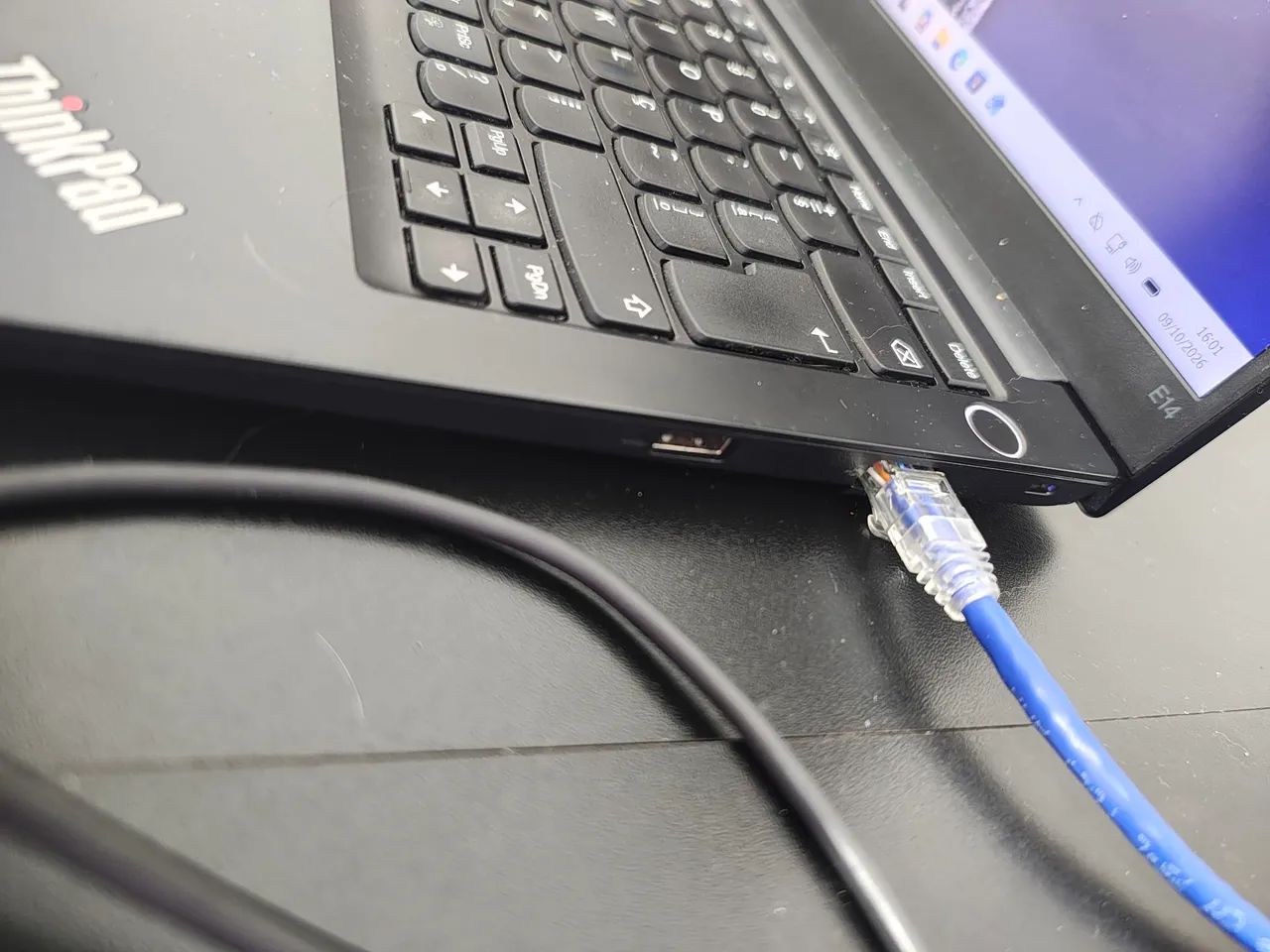 Notebook Lenovo E14 Gen 2 - Intel i7 11 geração + 16gb RAM + 240gb SSD - Foto 3