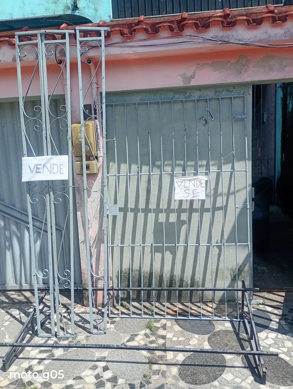 Vende se uma grade