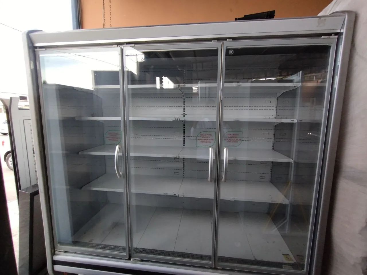 EXPOSITOR REFRIGERADO - Foto 3