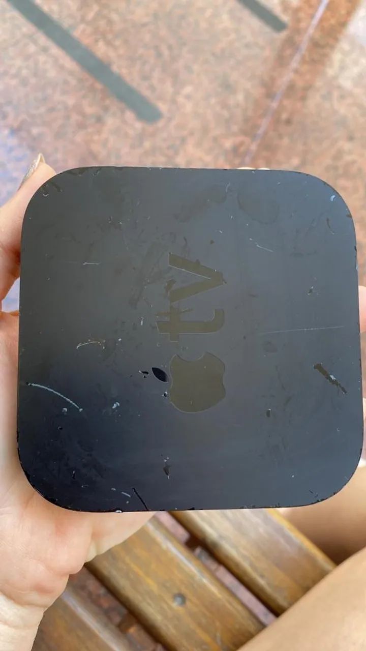 Apple TV 2  + 2 cabos HDMI - Foto 2