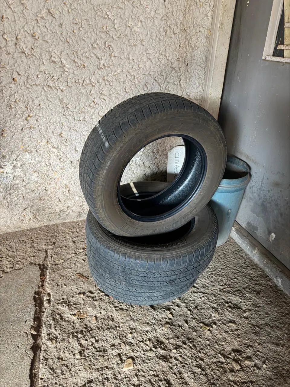 Vendo Pneu 