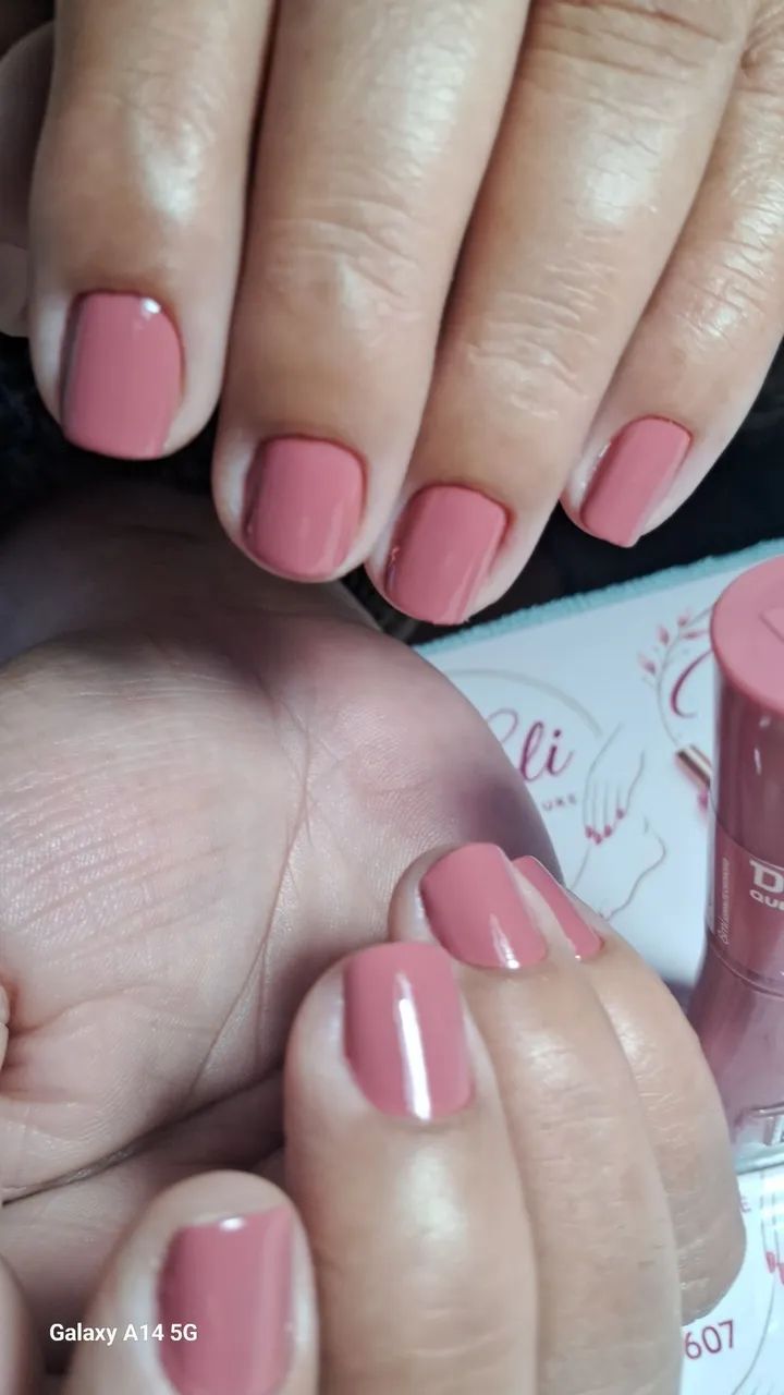 Manicure e pedicure tradicional  - Foto 2