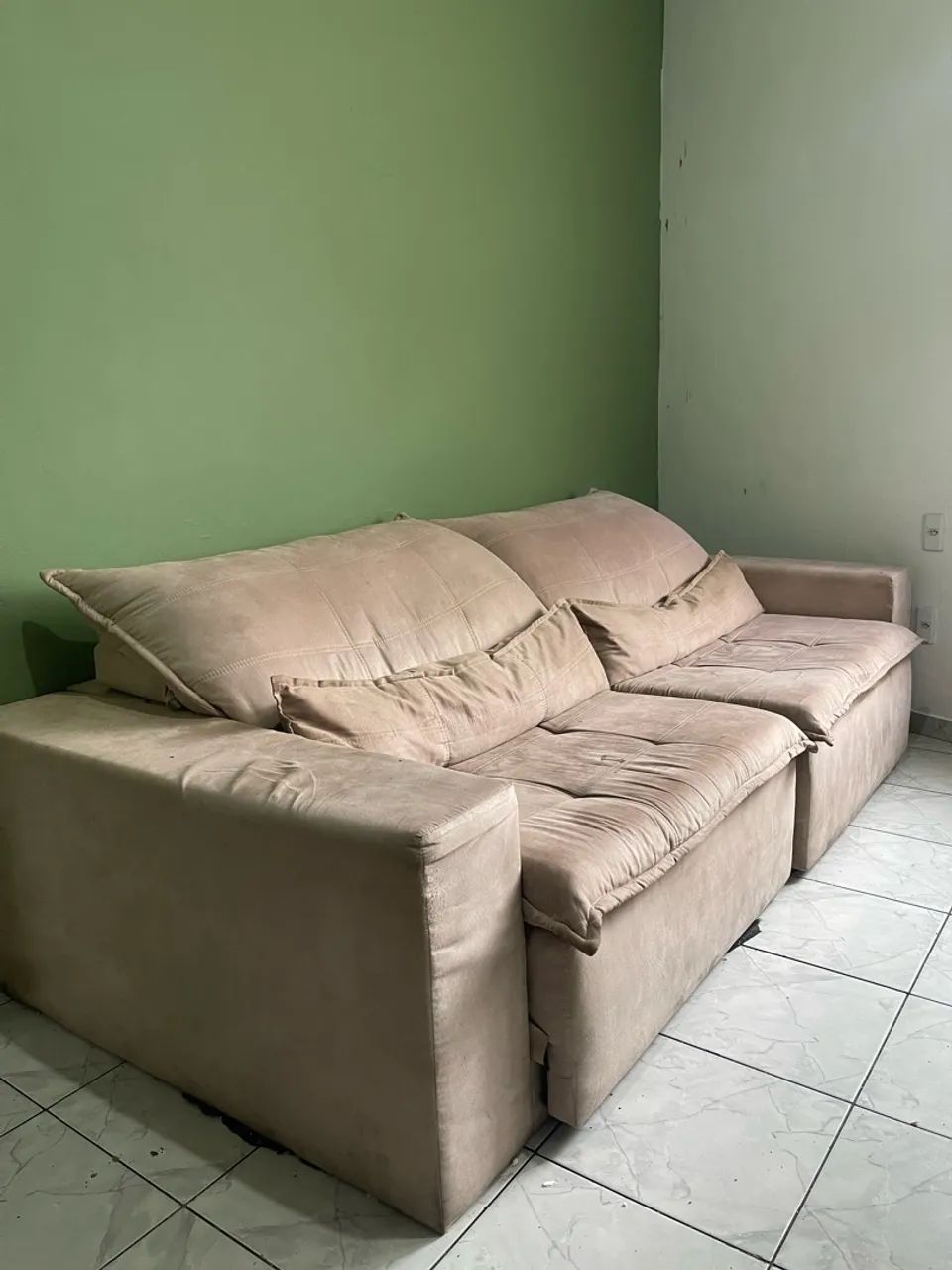 Sofá Retrátil 2 Lugares com Chaise