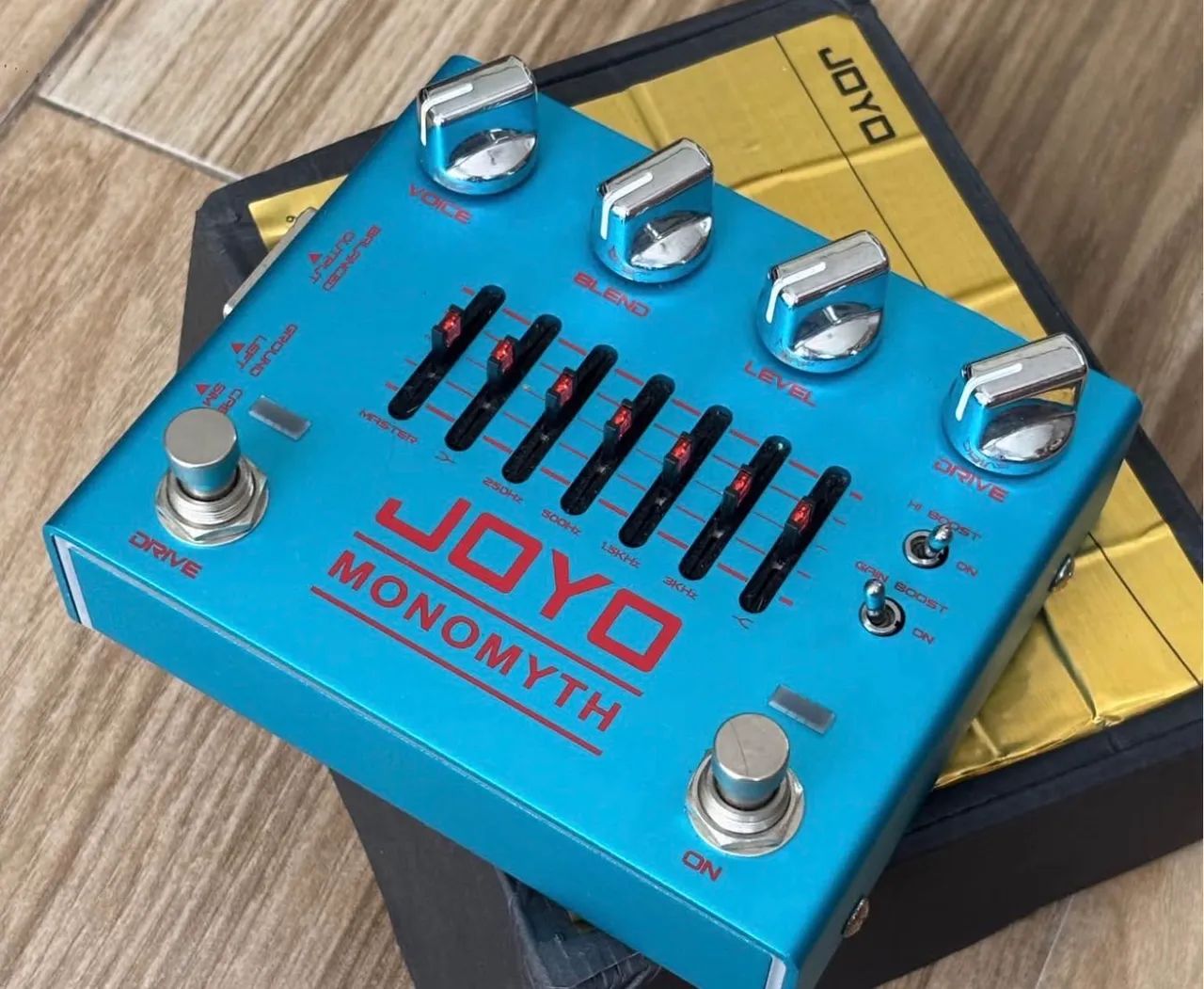 Joyo Monomyth preamp de baixo