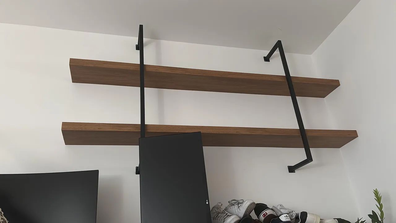 Prateleiras estilo industrial 