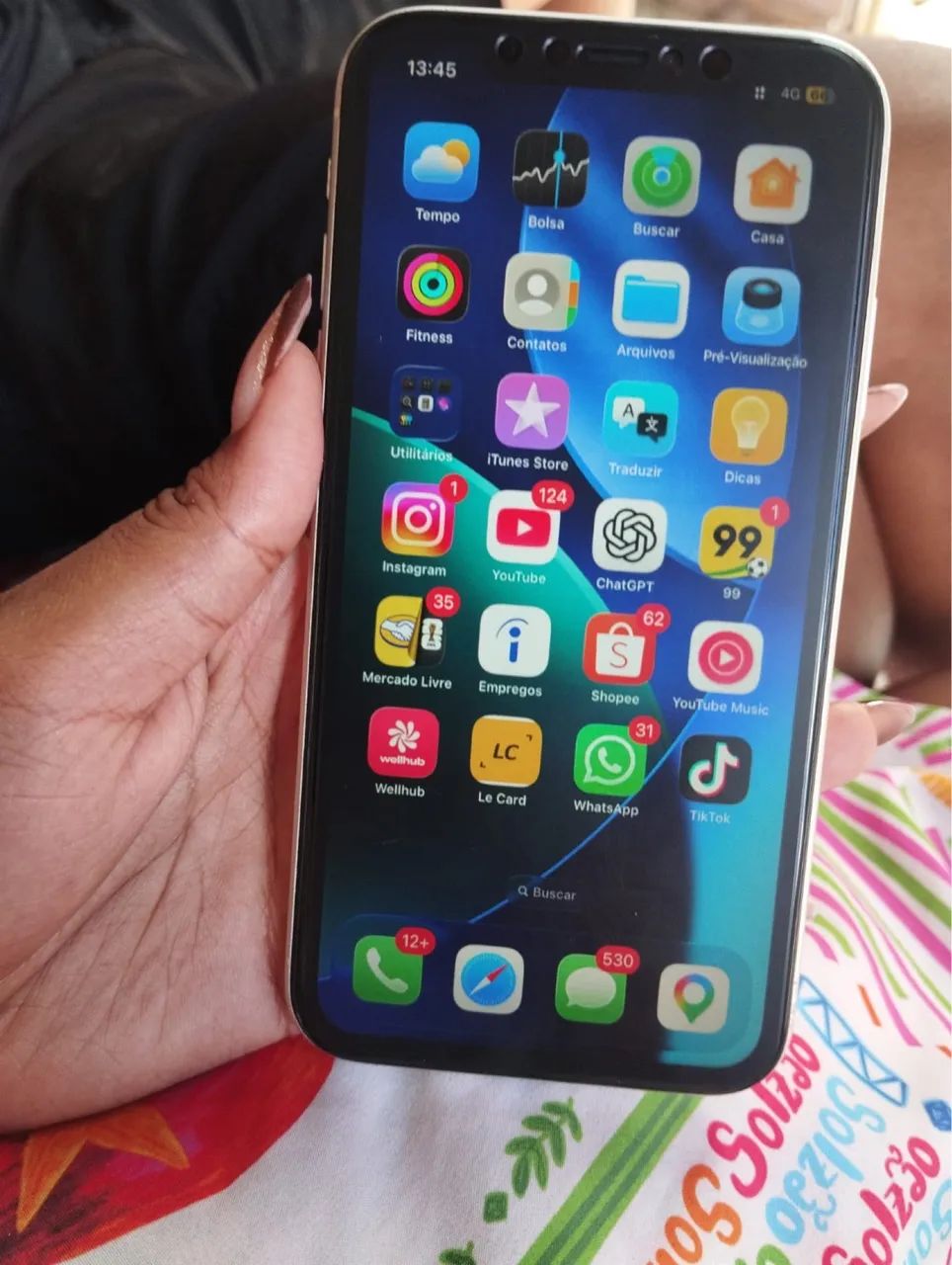 Celular iPhone 11