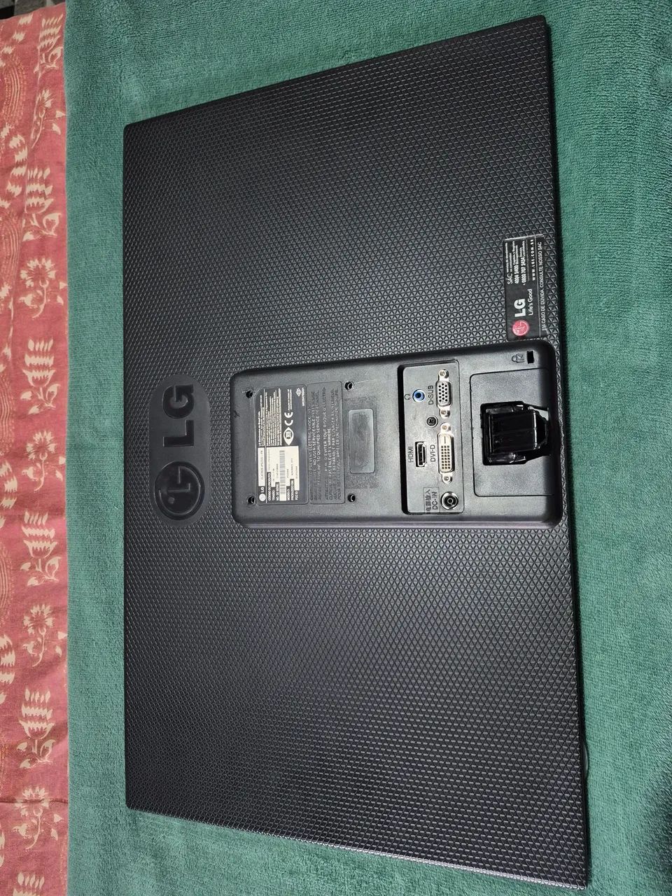 Vendo monitor LG de 24 polegadas  - Foto 2