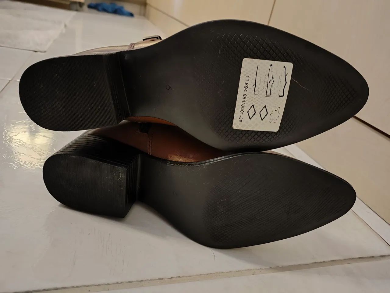 Bota couro  - Foto 2