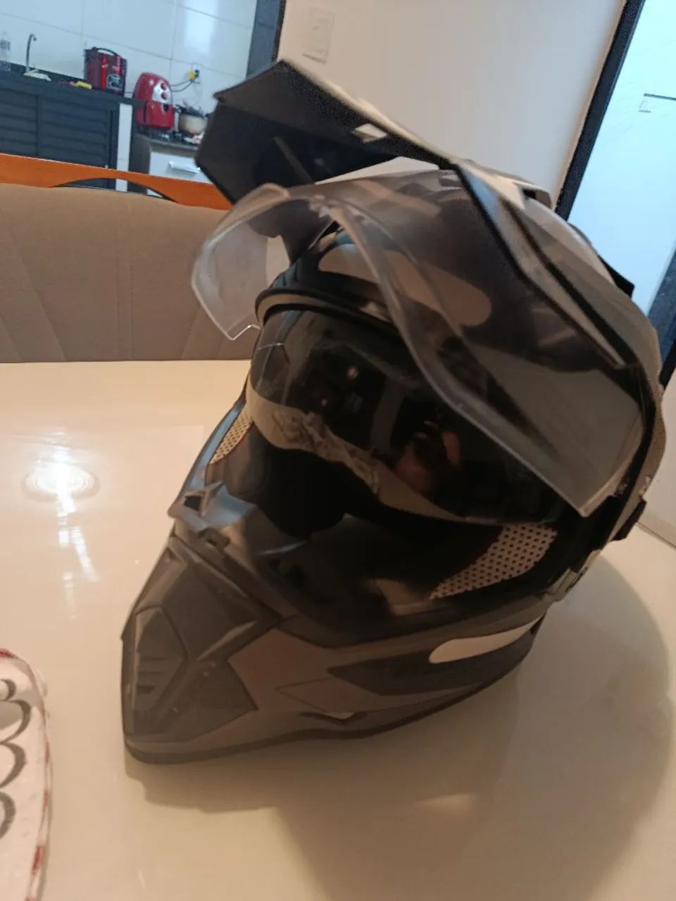 Capacete HELT N°58