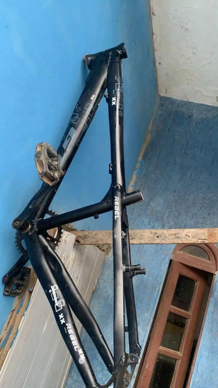 Quadro GTA Rebel  - Foto 2