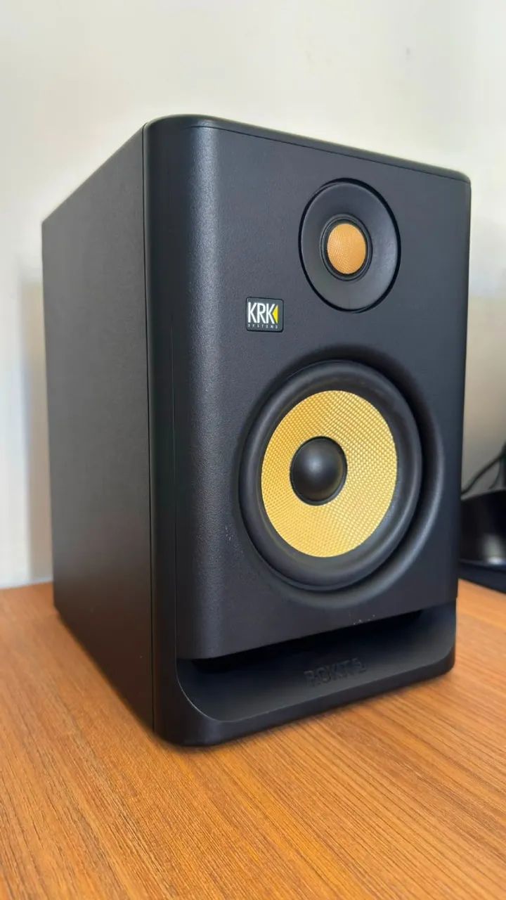 Monitor de audio KRK 5 G4 - Foto 4