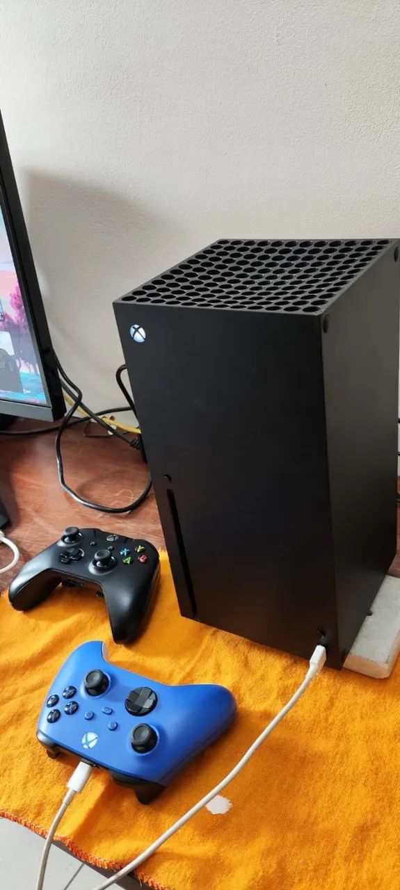 Xbox Series X com 2 Controles - Foto 4