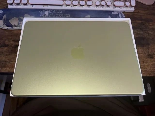 MacBook Neo Cítrus 256GB | NOVO, LACRADO E COM 1 ano de garantia