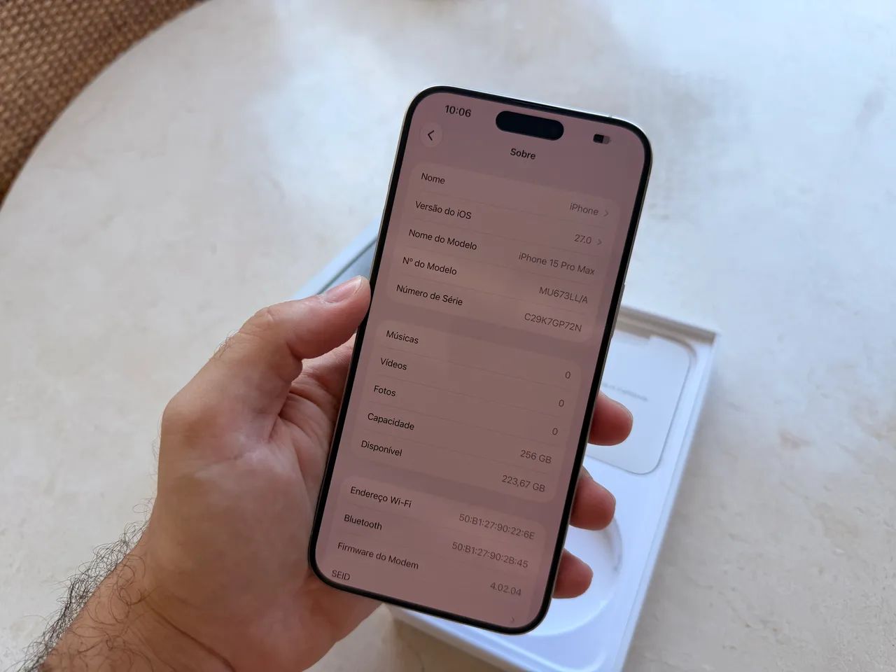 iPhone 15 Pro Max 256GB Silver - 87% de saúde - Foto 3