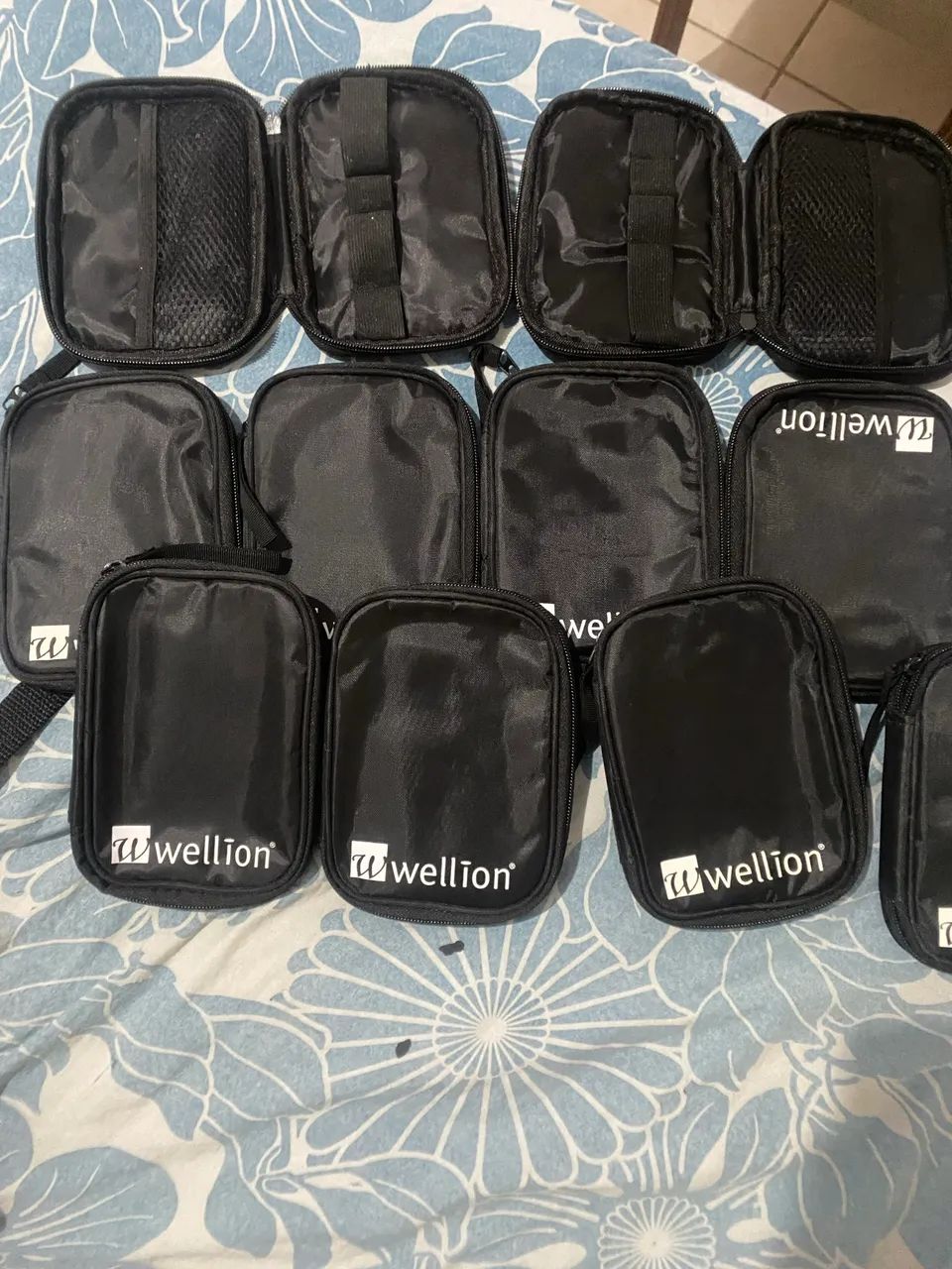 Vendo bolsas de medidor de glicemia.