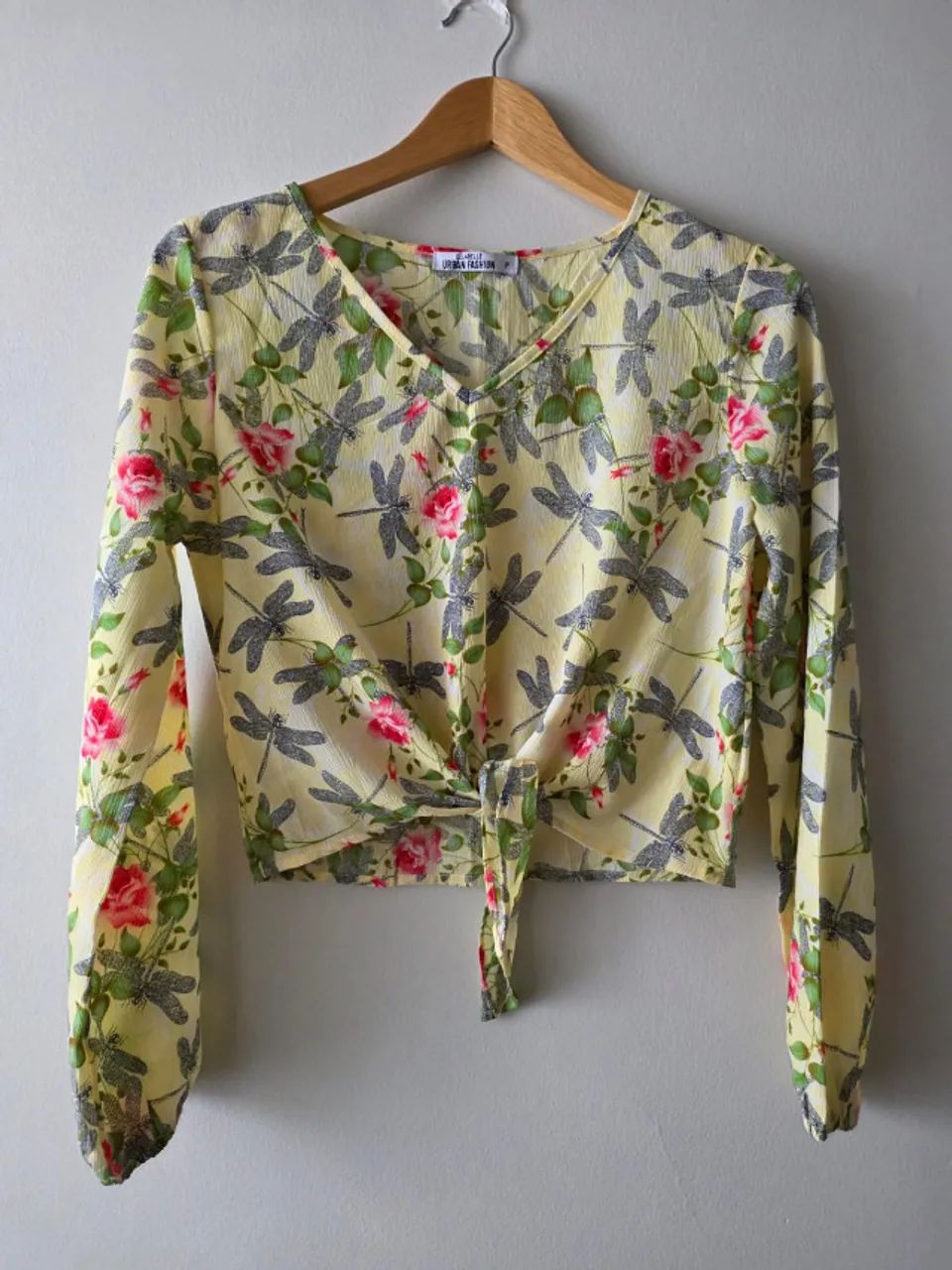 Blusa amarração