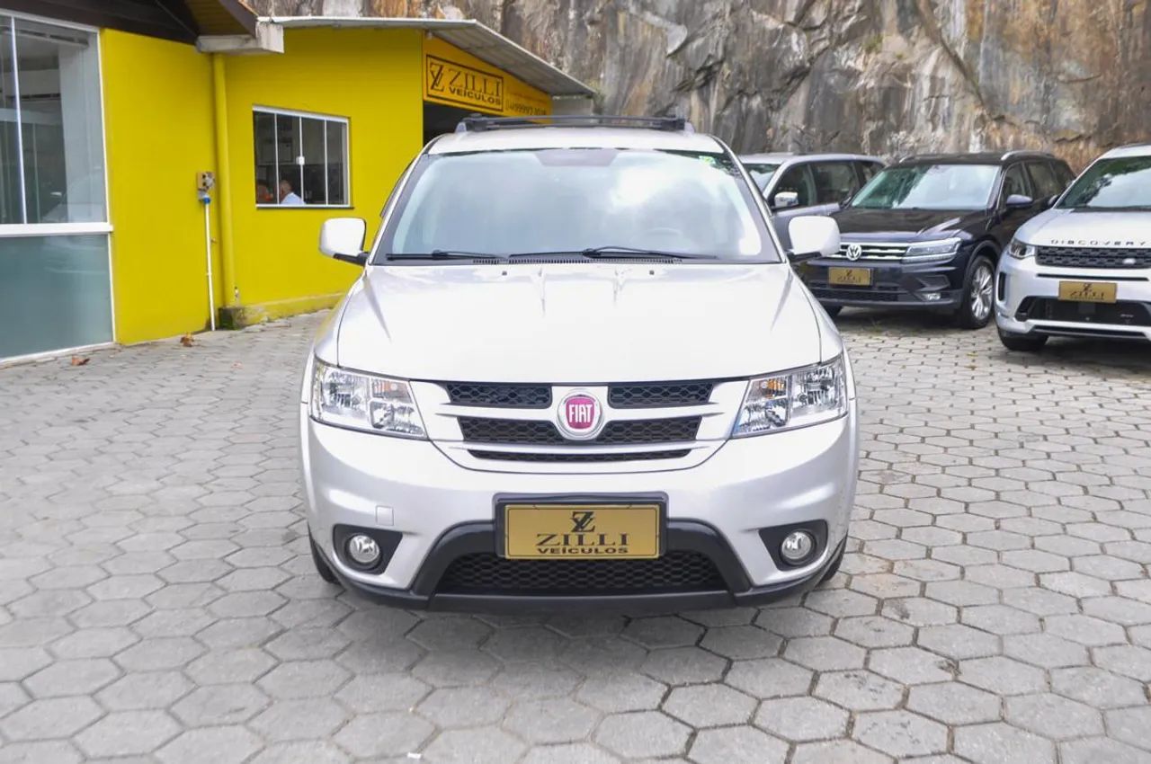 Fiat Freemont 2.4 16V 5P Aut. 2014 - Foto 2