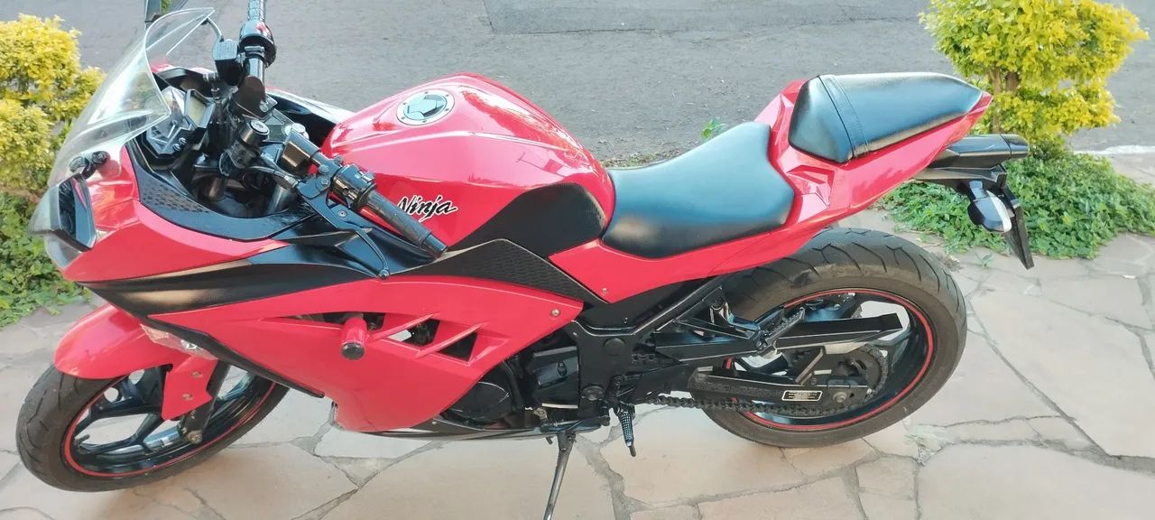 Kawasaki ninja 300 2014